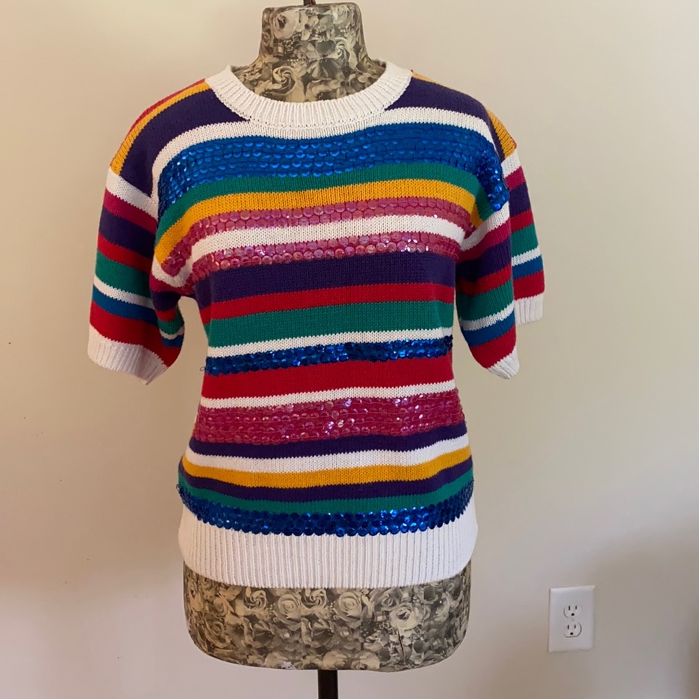 Vintage knit stripped sweater with sequins